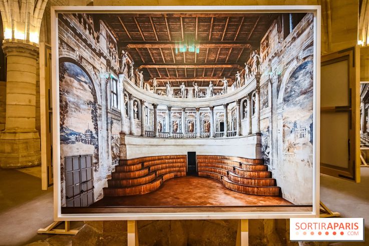 Voyage dans les pierres et la lumière, l'exposition à la Conciergerie.