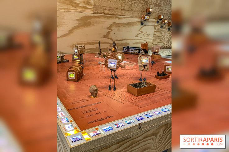 Toucher l'insensé, l'exposition collective au Palais de Tokyo - IMG 4601