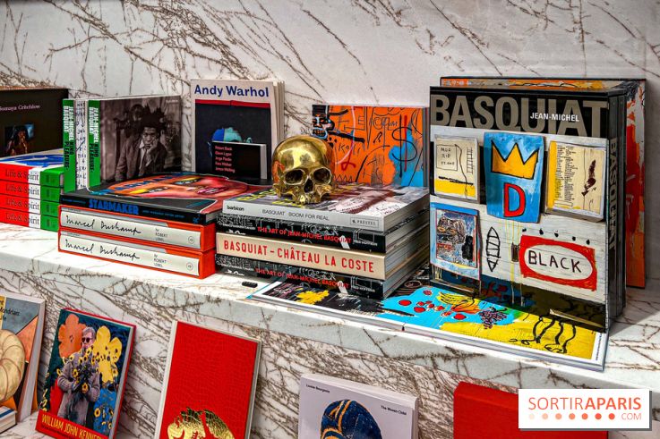 Saint Laurent Babylone, la librairie-galerie d'art de la maison de luxe à Paris - image00015