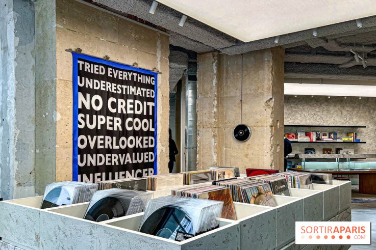 Saint Laurent Babylone, la librairie-galerie d'art de la maison de luxe à Paris - image00048