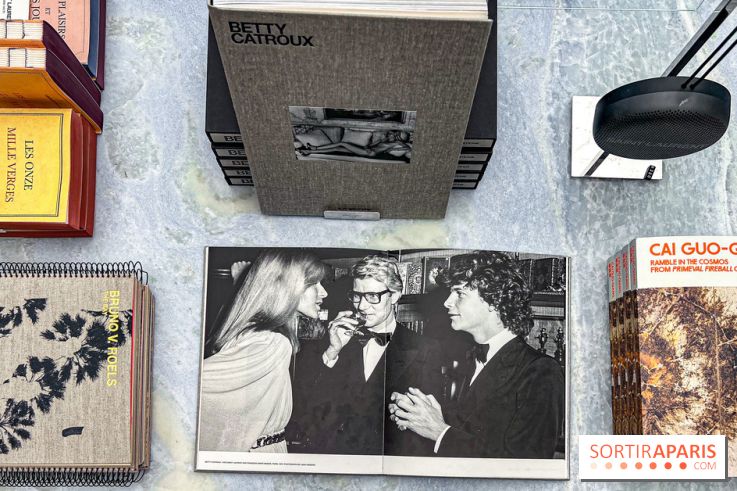 Saint Laurent Babylone, la librairie-galerie d'art de la maison de luxe à Paris - image00078