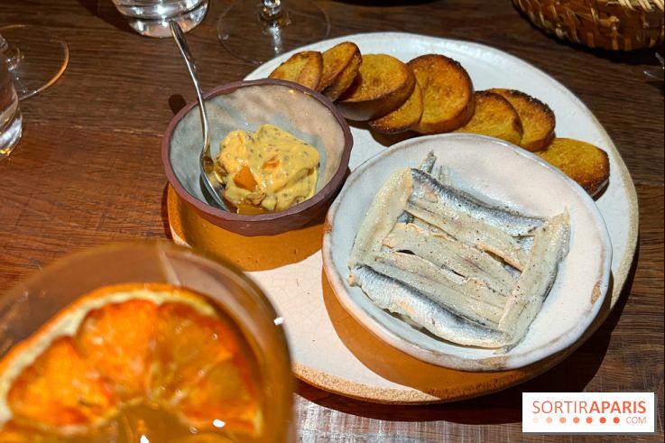 L'Office - Anchois, pain aux épices