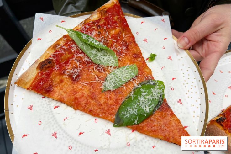 Jay's Pizza - Pizza margherita classic cheese