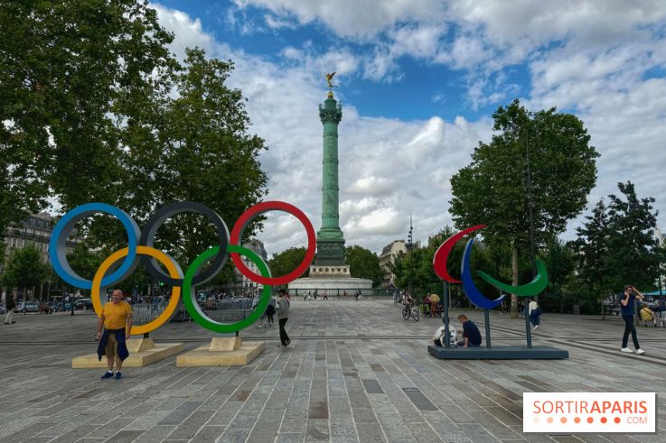 Jeux olympiques et paralympiques Paris 2024 - Visuel - Bastille - anneaux