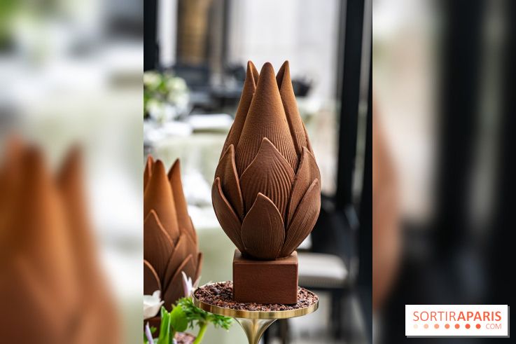 L'oeuf de Pâques fleur du George V Paris par Michael Bartocetti 2024