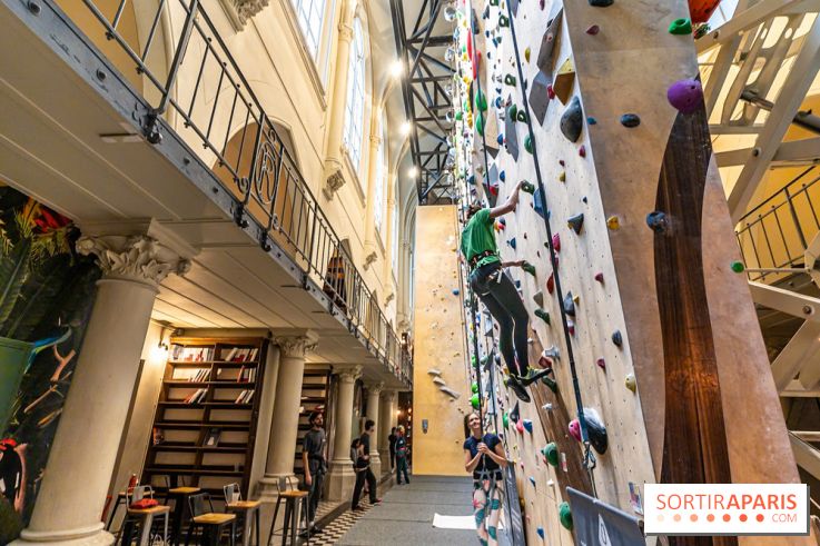 Climbing District Saint-Lazare, la salle d'escalade et espace coworking cachée dans une chapelle