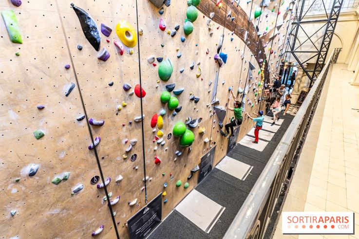 Climbing District Saint-Lazare, la salle d'escalade et espace coworking cachée dans une chapelle