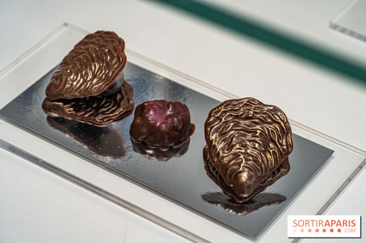 Oeuf Joyaux et chocolats de Pâques de Jade Génin 2024