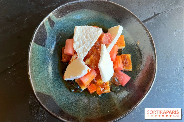 LAVA - Dessert rhubarbe, mezcal, chipotle