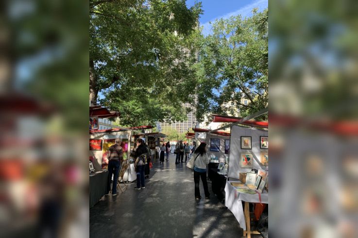  "Le Marché de la Création Paris-Montparnasse : Un Rendez-vous Artistique Incontournable depuis 30 Ans !"