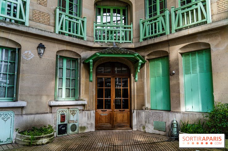Insolite, la façade originale de la rue Blomet Paris 15e - photos -  A7C9548