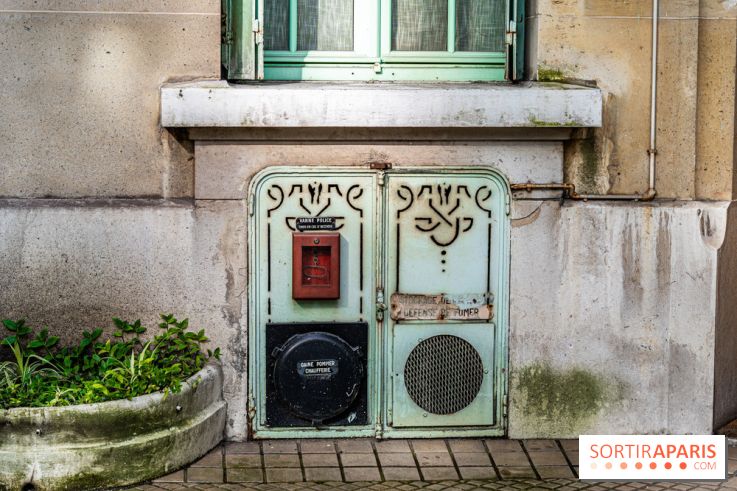 Insolite, la façade originale de la rue Blomet Paris 15e - photos