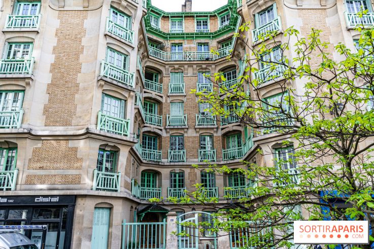 Insolite, la façade originale de la rue Blomet Paris 15e - photos