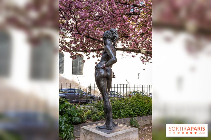 Square Gabriel Pierné à Paris - cerisiers en fleurs -  A7C0348