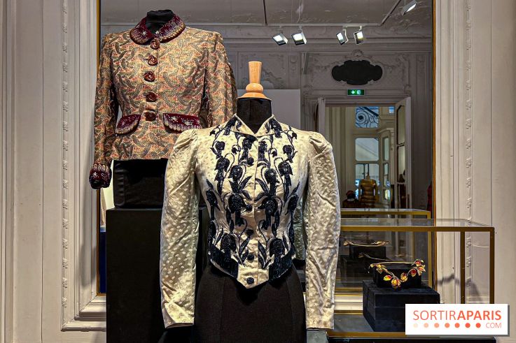 Exposition Haute Couture gratuite chez Bonhams Cornette de Saint Cyr, maison de vente prestigieuse à Paris - image00056