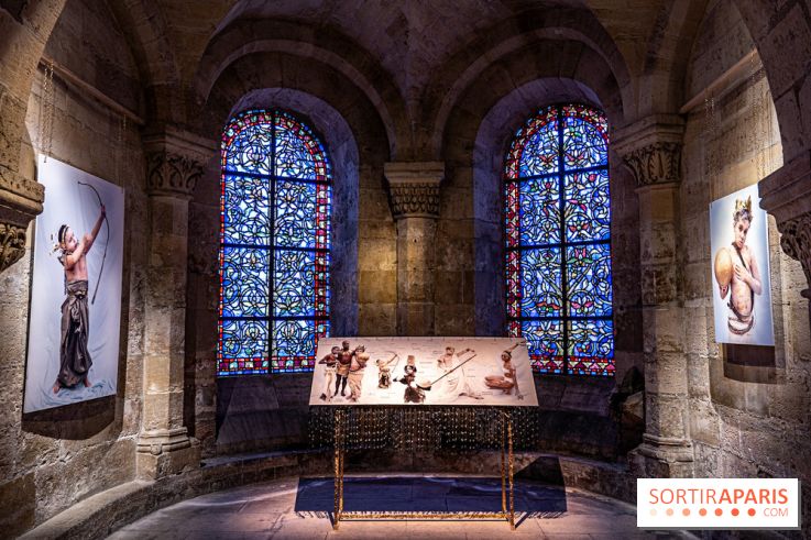La Trêve la Basilique Saint-Denis, l'exposition costumes et photos de Sophie Comtet Kouyaté en mode jeux Olympique en Grèce Antique