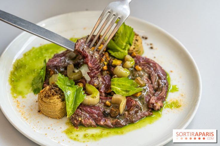 Le Café Mirette, l'excellent resto à la Fondation Pernod, côté Gare Saint-Lazare -  tataki de bœuf