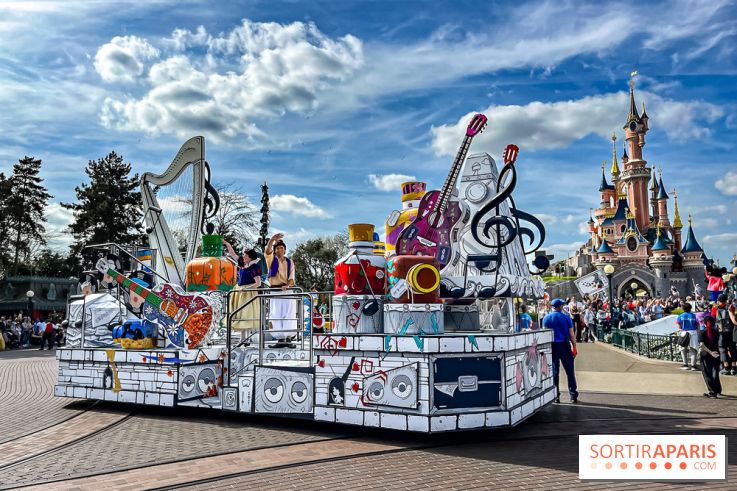 La Symphonie des Couleurs Disney à Disneyland Paris
