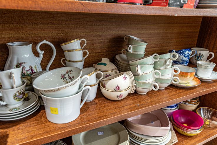 La Braderie solidaire ADM, les boutiques à Guyancourt - les photos