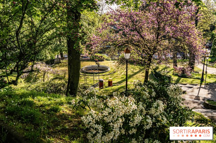 Parc du Dr Fauvel à Villennes sur Seine, grotte et cascades -  A7C1692 HDR