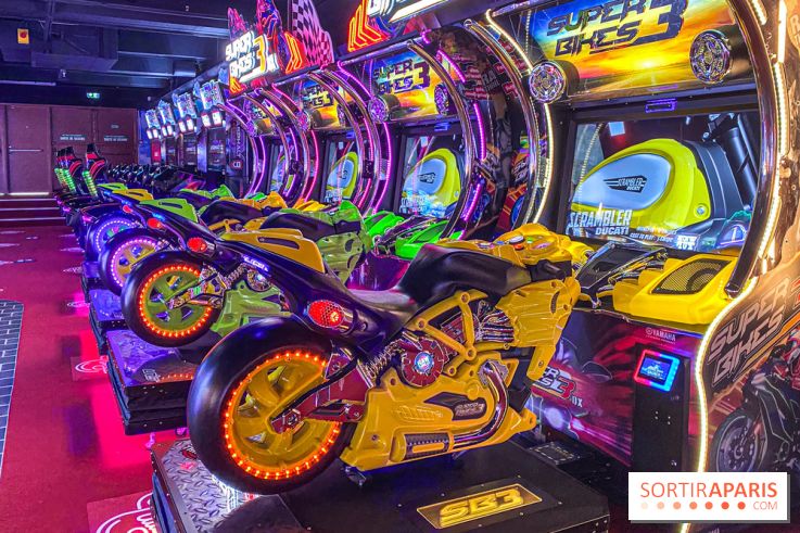 La Tête dans les Nuages - la Défense - IMG 7989