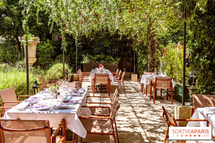 La terrasse jardin Summer de la Bauhinia au Shangri-La Paris -  A7C5577