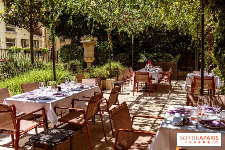 La terrasse jardin Summer de la Bauhinia au Shangri-La Paris -  A7C5580