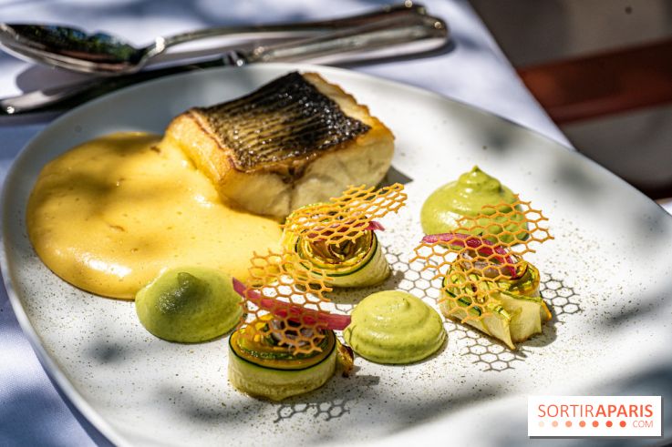 La terrasse jardin Summer de la Bauhinia au Shangri-La Paris -  A7C5608