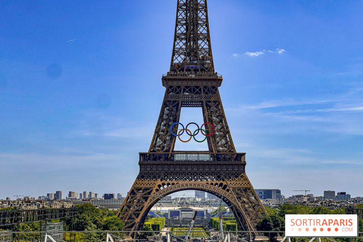 Tour Eiffel anneaux jeux olympiques Paris 2024