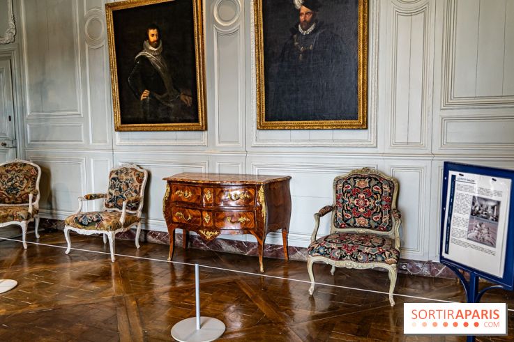 Le Château de la Roche Guyon, le château troglodyte dans le Val-d'Oise - 95 -  mobilier