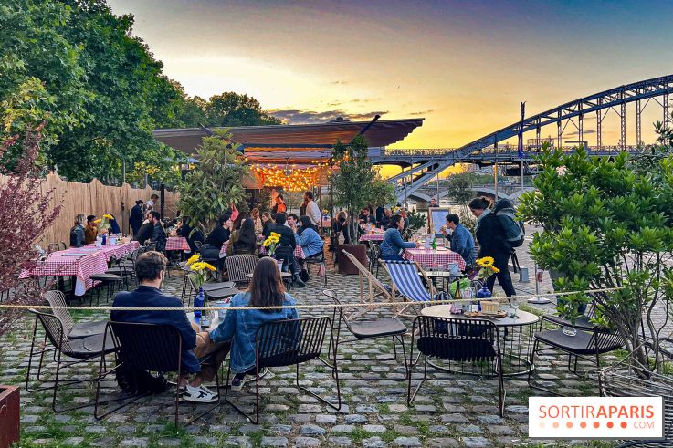 Chouchou sur Seine, la terrasse festive de l'hôtel Chouchou sur les quais parisiens