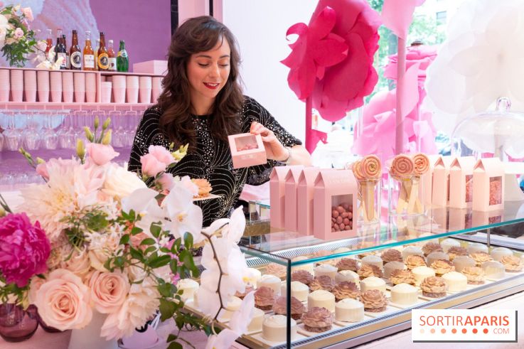 Le Café de la Rose Lancôme par Nina Métayer sur les Champs-Elysées à Paris