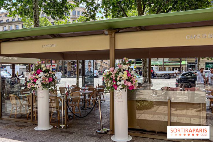 Le Café de la Rose Lancôme par Nina Métayer sur les Champs-Elysées à Paris - Exposition Siège Social Sisley 1086174