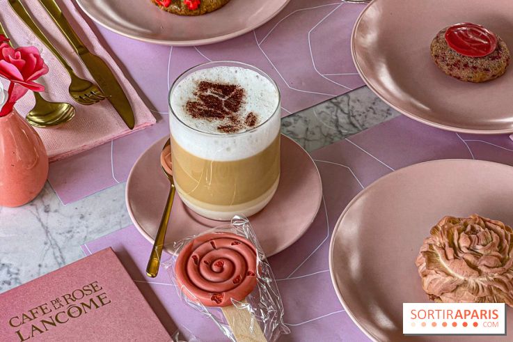 Le Café de la Rose Lancôme par Nina Métayer sur les Champs-Elysées à Paris - Exposition Siège Social Sisley 1086256