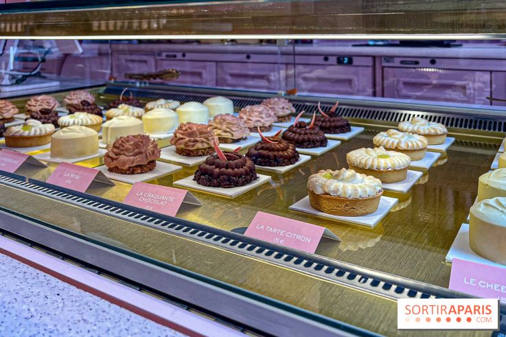 Le Café de la Rose Lancôme par Nina Métayer sur les Champs-Elysées à Paris - Exposition Siège Social Sisley   image00058   1086324