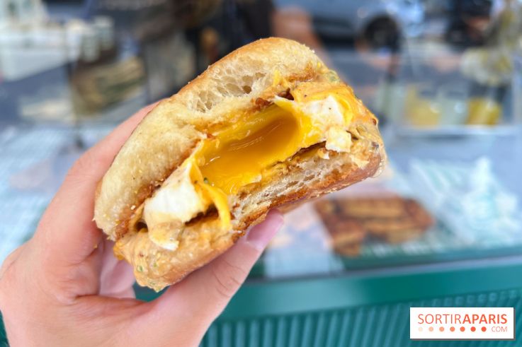 Maurice Sfez Café - Egg and cheese sandwich