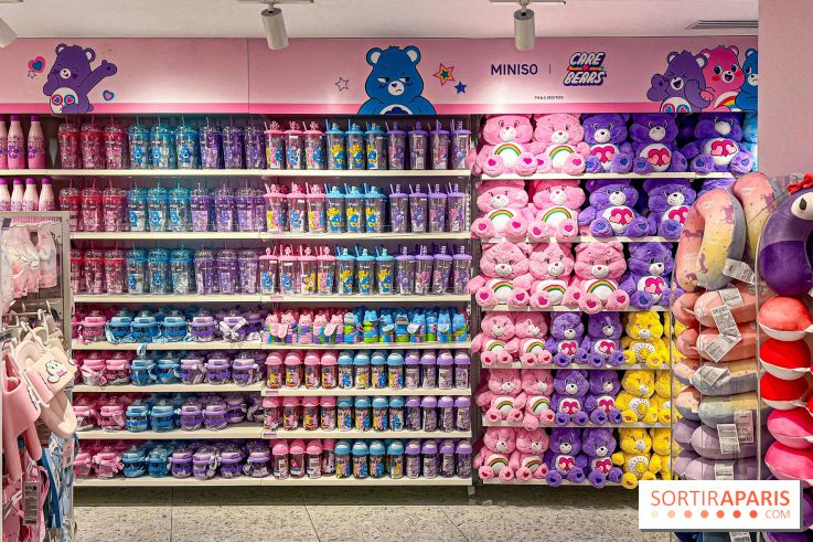 MINISO Champs-Élysées