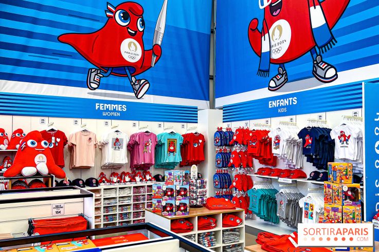 Megastore Paris 2024 Champs-Élysées
