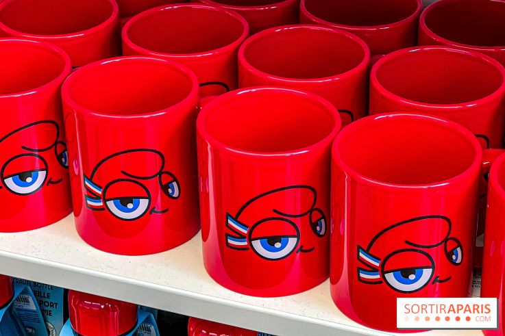 Megastore Paris 2024 Champs-Élysées - image00060