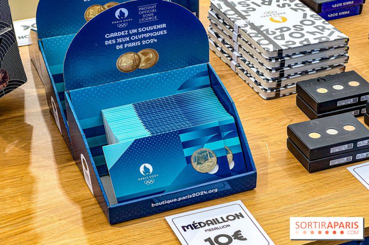 Megastore Paris 2024 Champs-Élysées - image00089