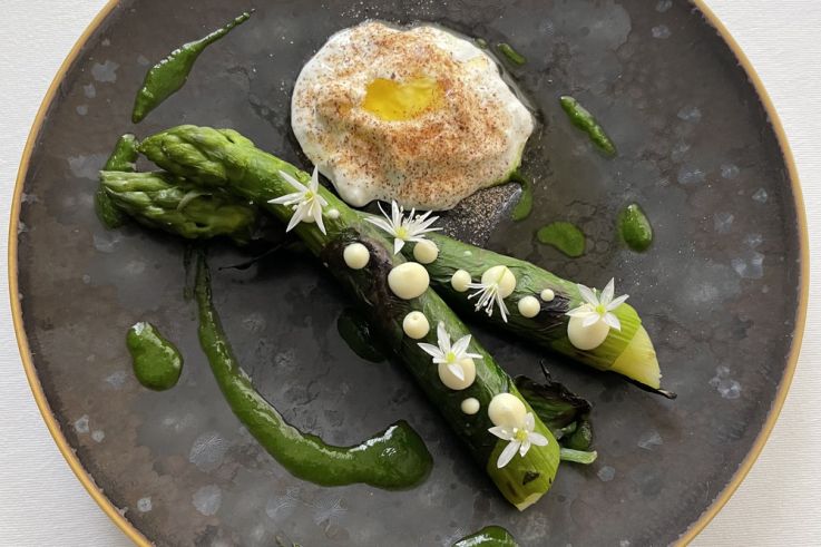 Montée : le restaurant de Takayuki Nameura pour un repas gastronomique en 10 étapes !