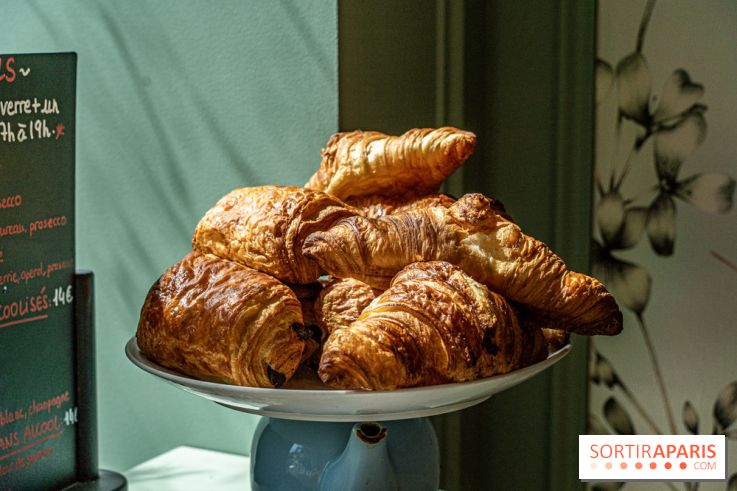 Le brunch à volonté de Chez Molly à Versailles dans les Yvelines - 78 -  viennoiseries - croissant - pain au chocolat