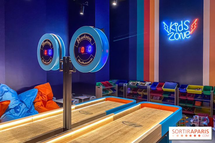 Shuffled, l'enseigne de shuffleboard à Boom Boom Villette - IMG 8584