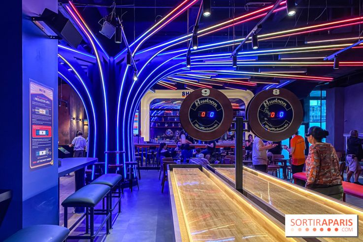 Shuffled, l'enseigne de shuffleboard à Boom Boom Villette - IMG 8592