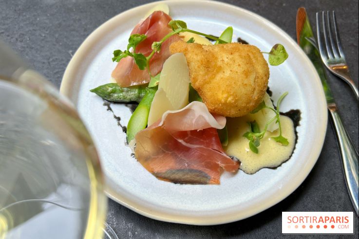 Le Potager, Roch Hotel & Spa - Oeuf croustillant, légumes, sauce sésame noir