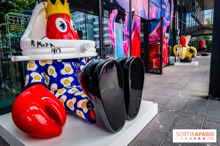 Les homards de l'artiste pop Philip Colbert envahissent la Station F pour une expo gratuite insolite - IMG20240708174729