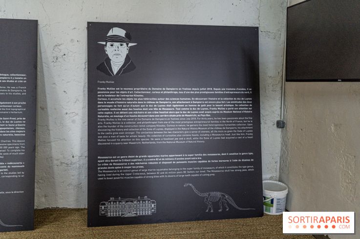 Un dinosaure géant au Château de Dampierre - Jurassique au Château de Dampierre
