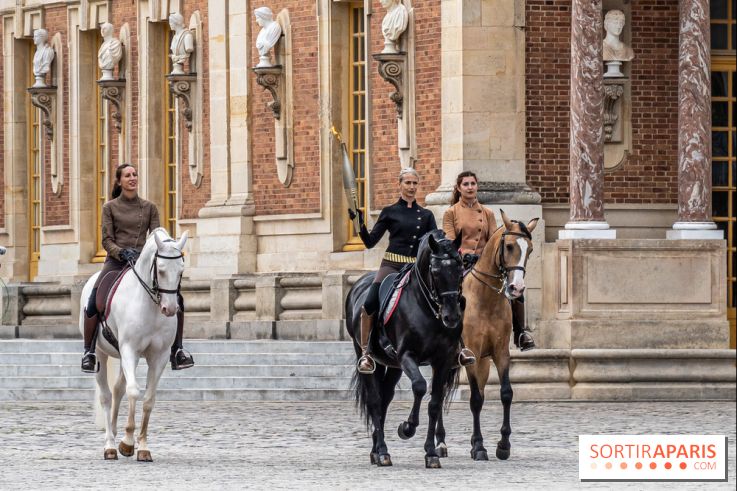 JO Paris 2024 : Les porteurs et relais de la flamme à Versailles