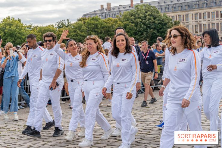 JO Paris 2024 : Les porteurs et relais de la flamme à Versailles