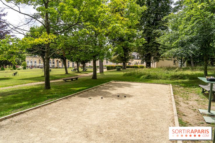 Le brunch à volonté exceptionnel de la Maison du Val à Saint-Germain-en-Laye dans les Yvelines - 78  -  terrain de pétanque